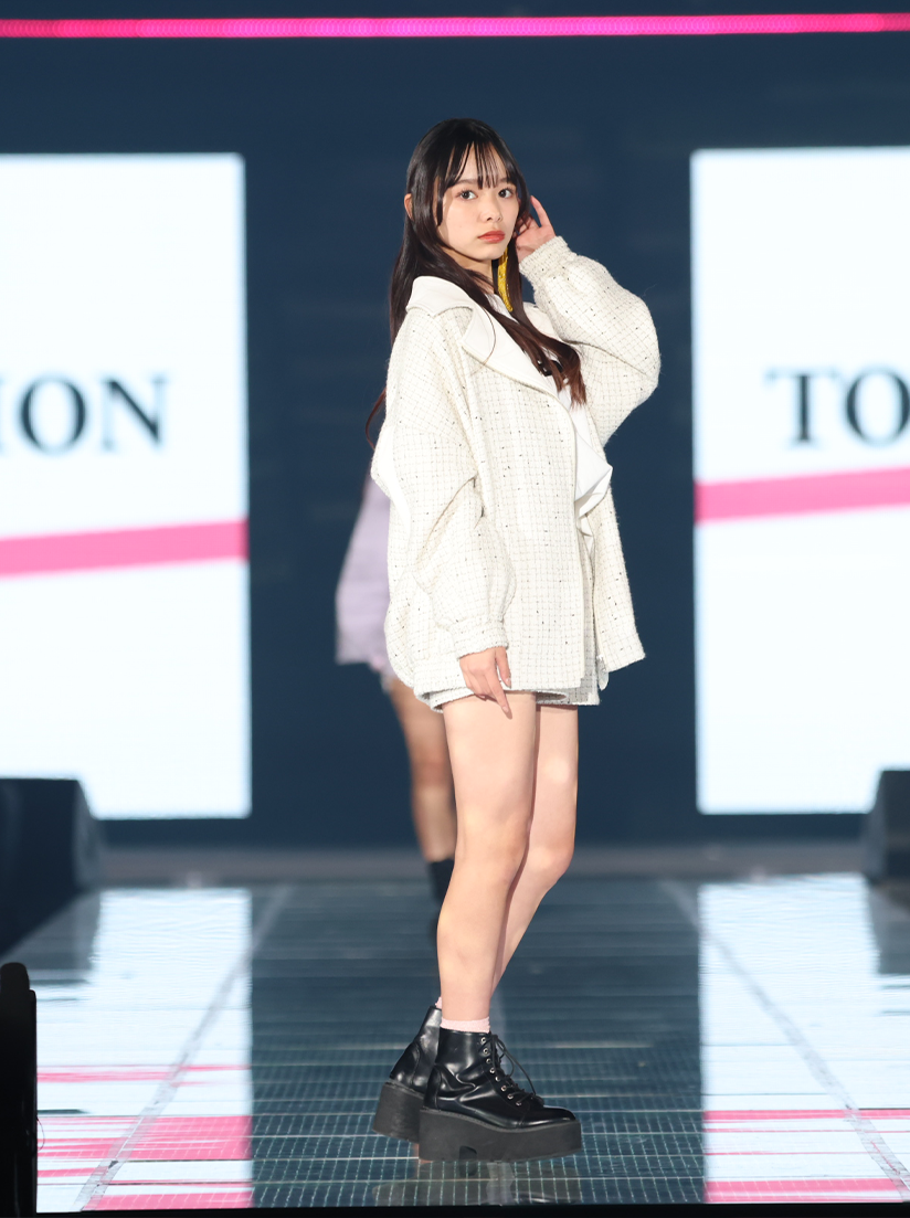 湯淺凜子